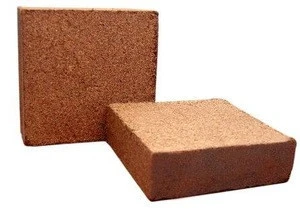 Compressed Coco Peat Blocks  & Chips Available in Bulk