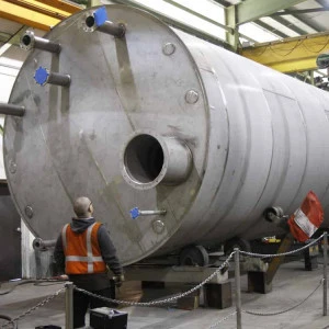 Custom stainless steel pressure tank fabrication service
