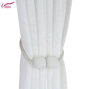 European Style Artificial Pearl Magnetic Buckle Fashion Wall Round Simple Modern Accessories Window Metal Curtain Hook