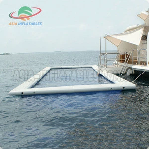 Giant Jellyfish Protection Floating Inflatable Sea Pool With Net For Yacht