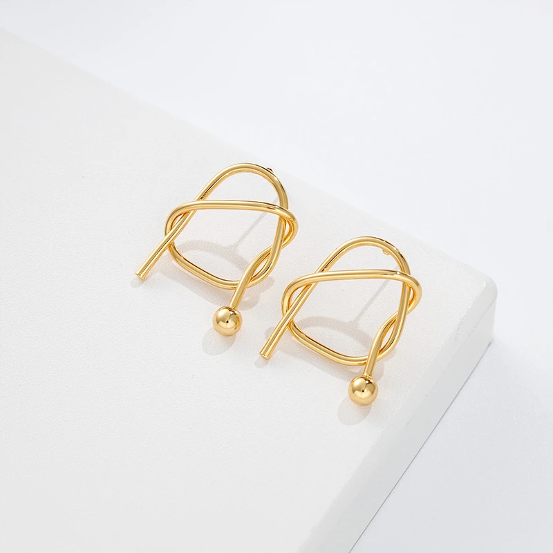 High Quality Gold Plating Geometric Irregular Stud Earrings Statement Personalized Metal Wire Crossed Stud Earrings