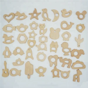 High quality unfinished natural wood carved animals shape baby wooden teether toy