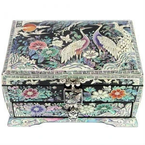 Korean Antique Black Lacquer Mother of Pearl Nacre Inlaid Jewelry Box GOGL#10272