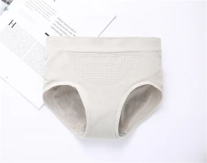 Latest hot selling women underwear wholesale underwear seamless breathable underwear