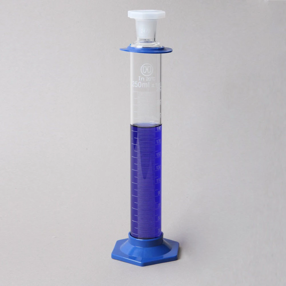 Measuring Cylinder,with spout and graduation, with glass round base or plastic hexagonal base OEM lab glass