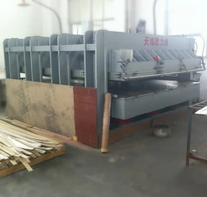 Plywood Wool Felt Hot Press Machine