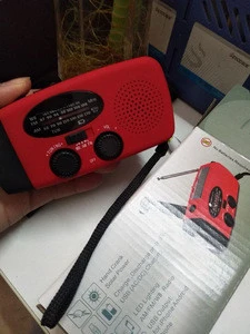 Portable Self Powered Solar Radio Hand Crank Phone Charger 3 LED Flashlight AM/FM/WB Radio