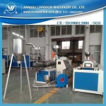 PVC raw material plastic pallets making machine with hot cutting