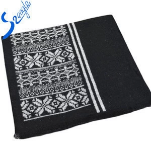 Round Year Scarf