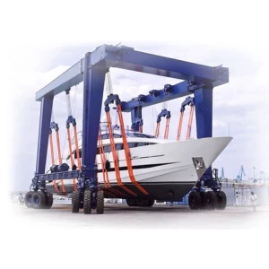300 ton 500 ton yacht boat handling machine mobile boat lift crane