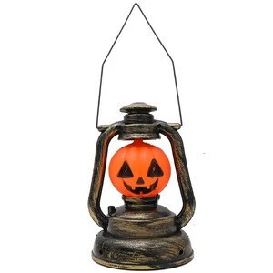 Vintage kerosene/paraffin lamp Creative Halloween Decoration