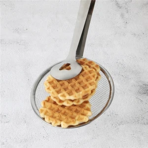 Wholesale Stainless Steel Mesh Kitchen Strainer Cooking fry Sifter Frying Drain Oil Strainer Kitchen Slotted Cooking Food Tong