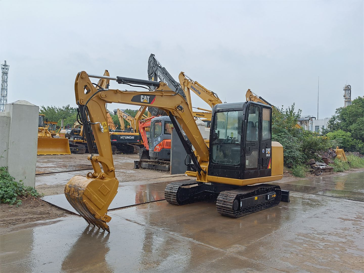 Buy 5ton Mini Excavator Caterpillar 305.5 E2 For Sale from PF Machinery ...