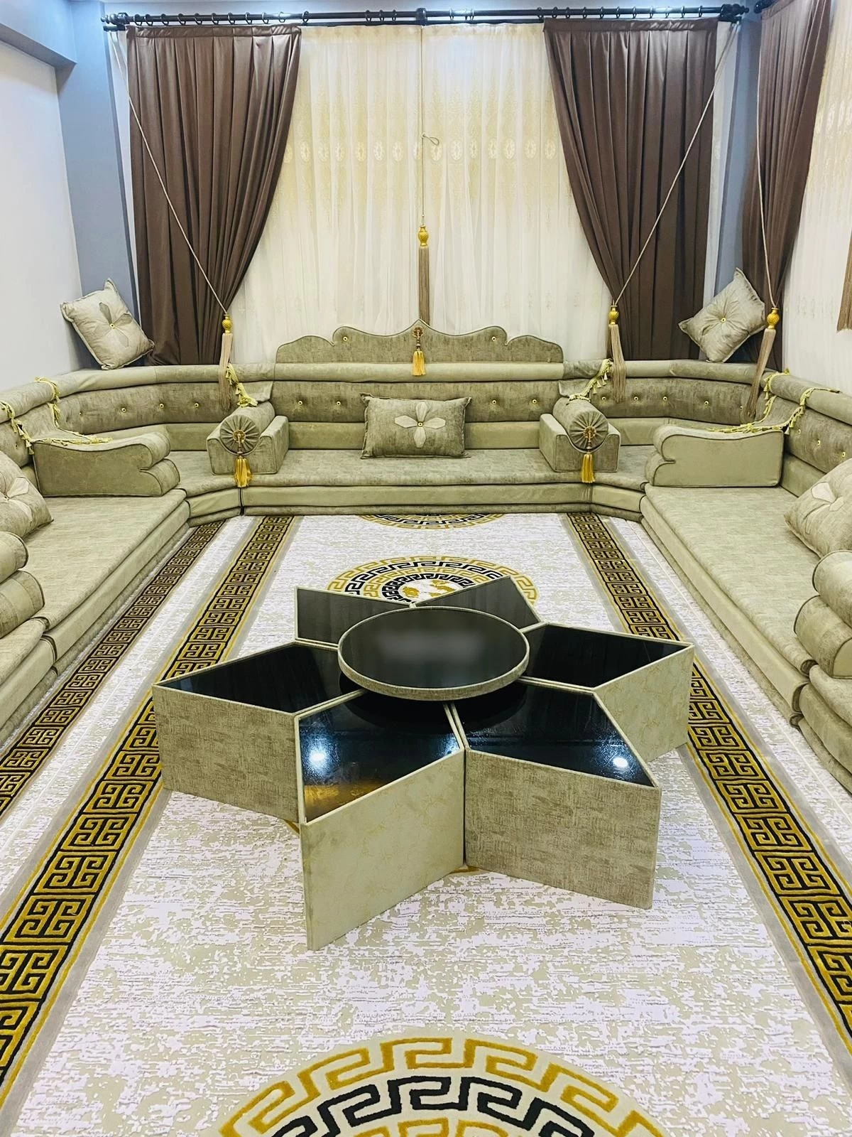 Buy Arabic Majlis 09 from moebel mobilya ahsap dekorasyon sanayi ve ticaret limited sirketi, USA