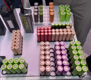 Cylindrical battery INR21700 5000mah 6C Lithium ion battery cells