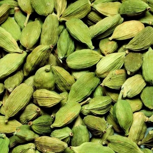 Premium Export Quality Green Cardamom With Rich Aroma Carefully Selected Pods For International Food Ingredient Supply