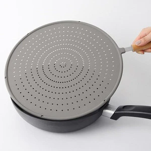 2020 Kitchen Silicone Splatter Shield Oil Splash Guard Pan Cover Silicone Splatter Screen For Frying Pan