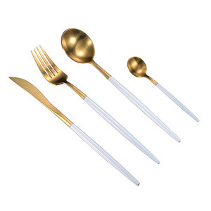 4 Pcs Royal Stainless Steel 304 Cutlery Set Handmade Flatware White and Gold Cutlery