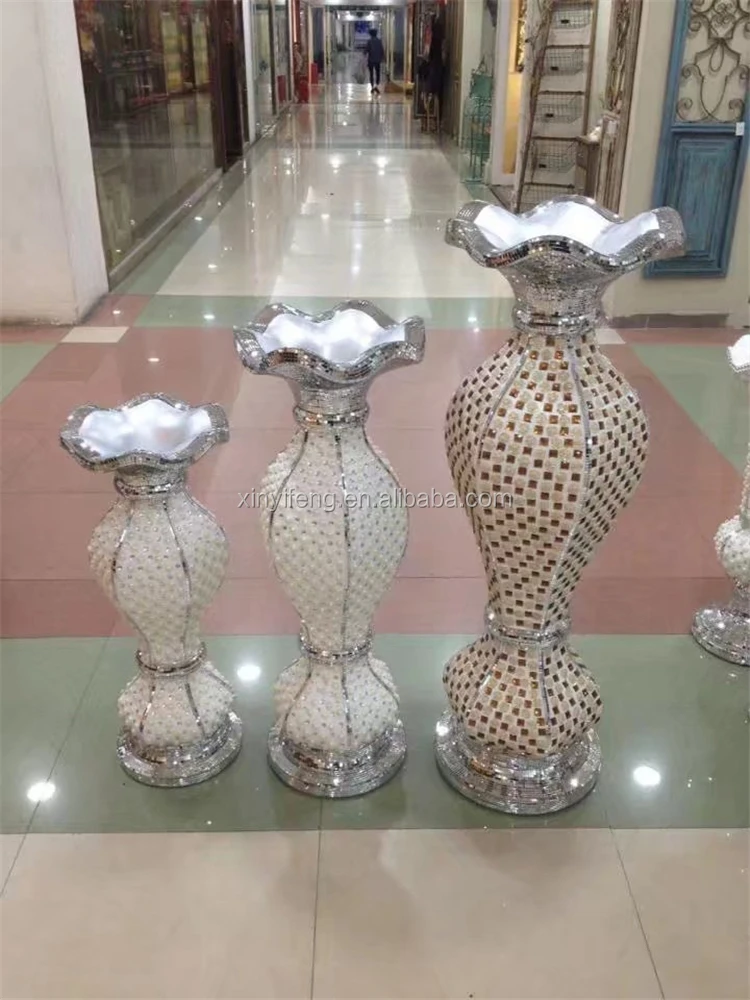 736 Wholesale OEM Elegant Heart Shape Floor Pearl Gold Silver Resin Flower Vase For Home Decor