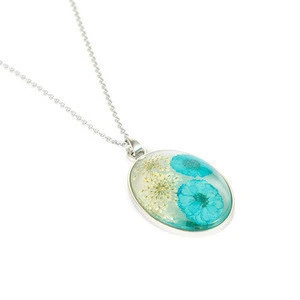 cheap wholesale women resin flower pendant stainless steel jewelry necklace resin crafts