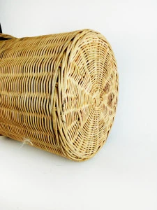 Eco-friendly Wicker Round Natural Rattan Pot Straw Lid Handle Linen Dush Bin TRash Laundry Hotel Rattan Storage Baskets