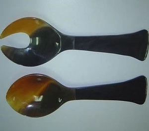 High quality best selling black and yellow buffalo horn salad spoon set from Vietnam