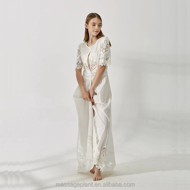 New design Long Sexy Embroidered Bridesmaid Robe Women Modal Bath Robes Manufacturer
