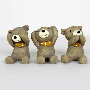 ROOGO 3D karate funny foam christmas resin crafts bear figurines ornament
