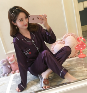 Spring/Autumn 2019 Ladies Sleepwear is a real silk leisure long-sleeved suit