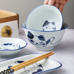 Wholesale Japanese Bowl Set Blue And White Porcelain Bowl Plate Chopsticks Ceramic Rice Bowl Dinnerware Set