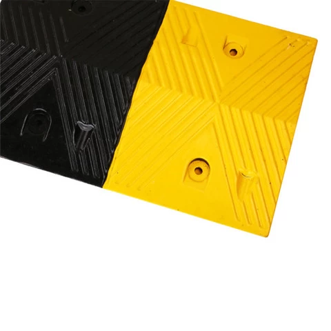 2021 Factory Wholesale Plastic Portable Hump Delineator Speed Humps for Parking
