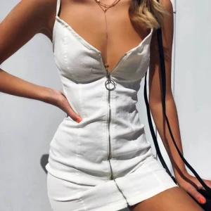 2024 New Fashionable and Stylish Charm Sexy Circle Zipper Strap Wrap Hip Dress girl hip hop dress