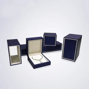 Branded Jewelry Box With Sleeve Jewelry Box Set With Velvet Insert