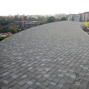 Easy Installation Packing Asphalt Roofing Shingles And Stone Granules Coated Fiberglass Roofing Felts Roll