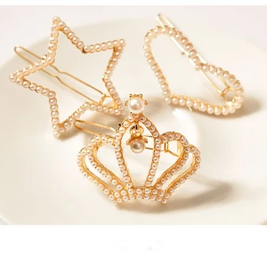 QFS037 Korea fashion manufacturers selling hot style pearl bowknot crown boutique hairpin