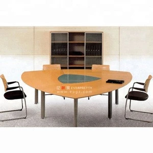 Small meeting conference table design for office