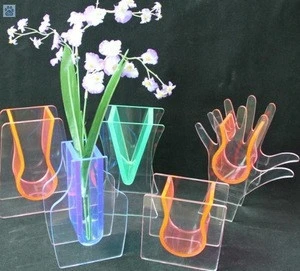 tall transparent acrylic flower vase