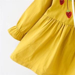 Wholesale child clothes strawberry embroidery 2 year old cute baby girl dresses frocks with shoulder bag