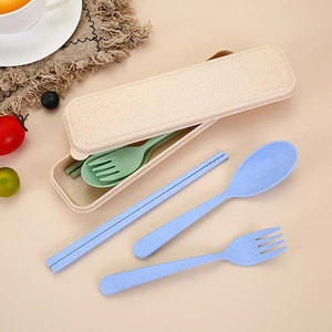 Wholesale portable eco tableware set wheat degradable portable cutlery set