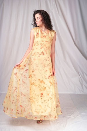 Yellow long dress with shibori print and embroidery details