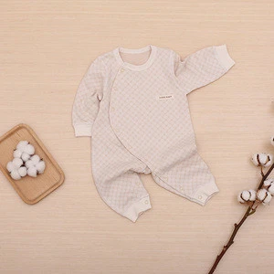 100% organic cotton jacquard star infant clothing baby romper with side opening