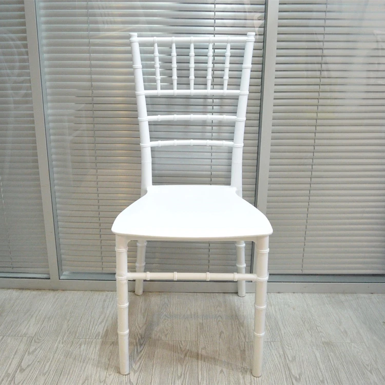 Cheap Stackable Dining Outdoor Plastic Chair Silla Chiavari chair