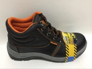 Cheapest China factory hot-selling ROCKLANDER PVC safety shoes with steel toe cap and plate