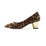 China Manufacturer Hot Sale Ladies Pump Shoes Leopard Print Low Heel Dress Shoes Women