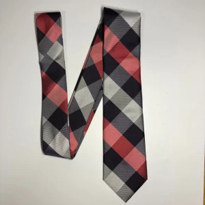 Custom 100% silk tie