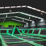 Custom green kids bungee inflatable trampoline for sale, indoor Playground square mat jumping trampoline park from china