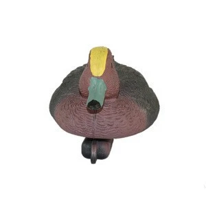Flying plastic duck decoys bait pigeon for outdoor hunting