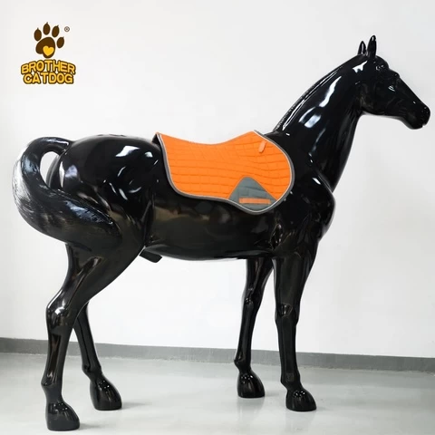 High quality Custom Made Riding Jumping Horse Saddle Pads