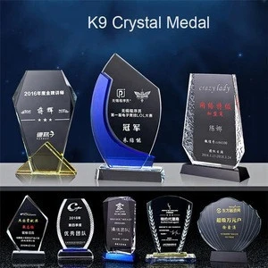 New arrival China Personalized Achievement Crystal Trophy In Folk Crafts