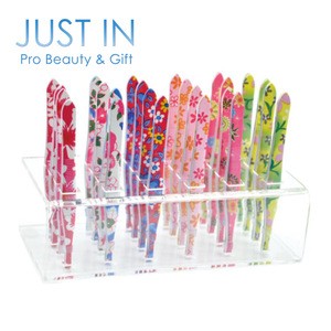 Professional Care Colorful Flower Printed Eyebrow Tweezers For Girls